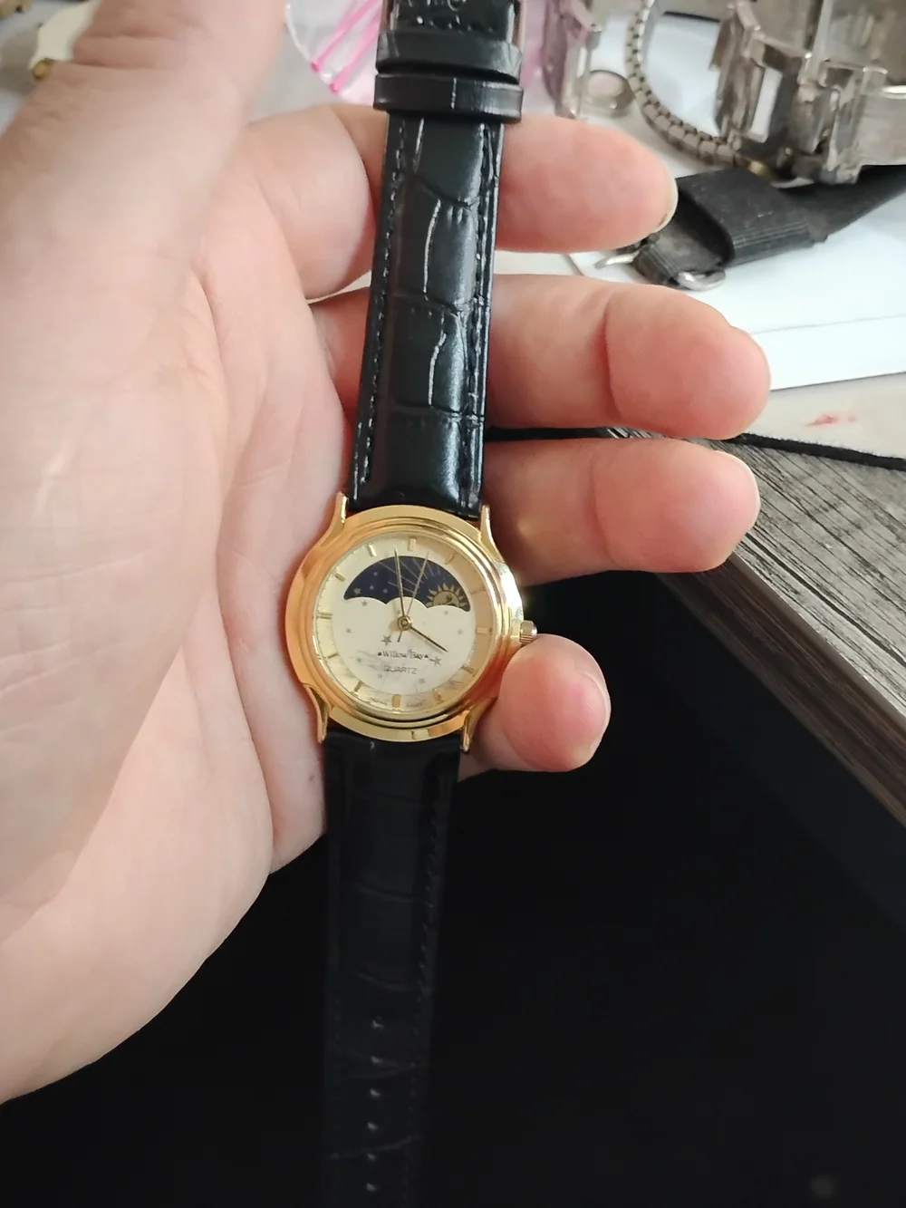 Willow Bay Gold-Tone Quartz Watch with Black Leather Strap